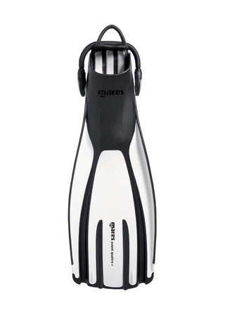 Pinne Avanti Quattro + Mares